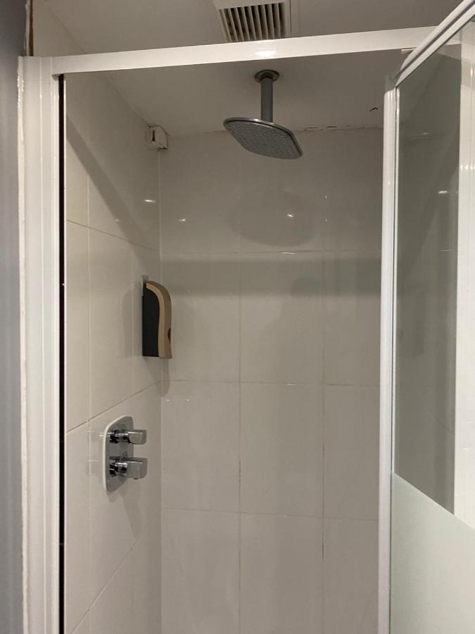 The Glen 1-bedroom With Free Parking Fyfield (Essex)