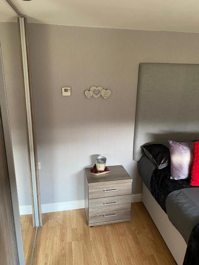 Apartment The Glen 1-bedroom With Free Parking *